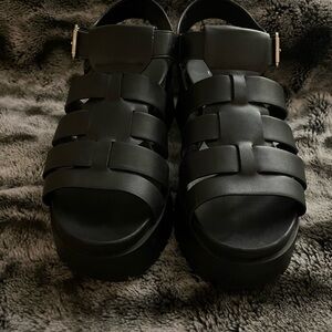 Soda Pullout Black Platform Sandals